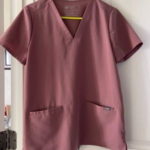 Like new figs worn once. Small/Petite